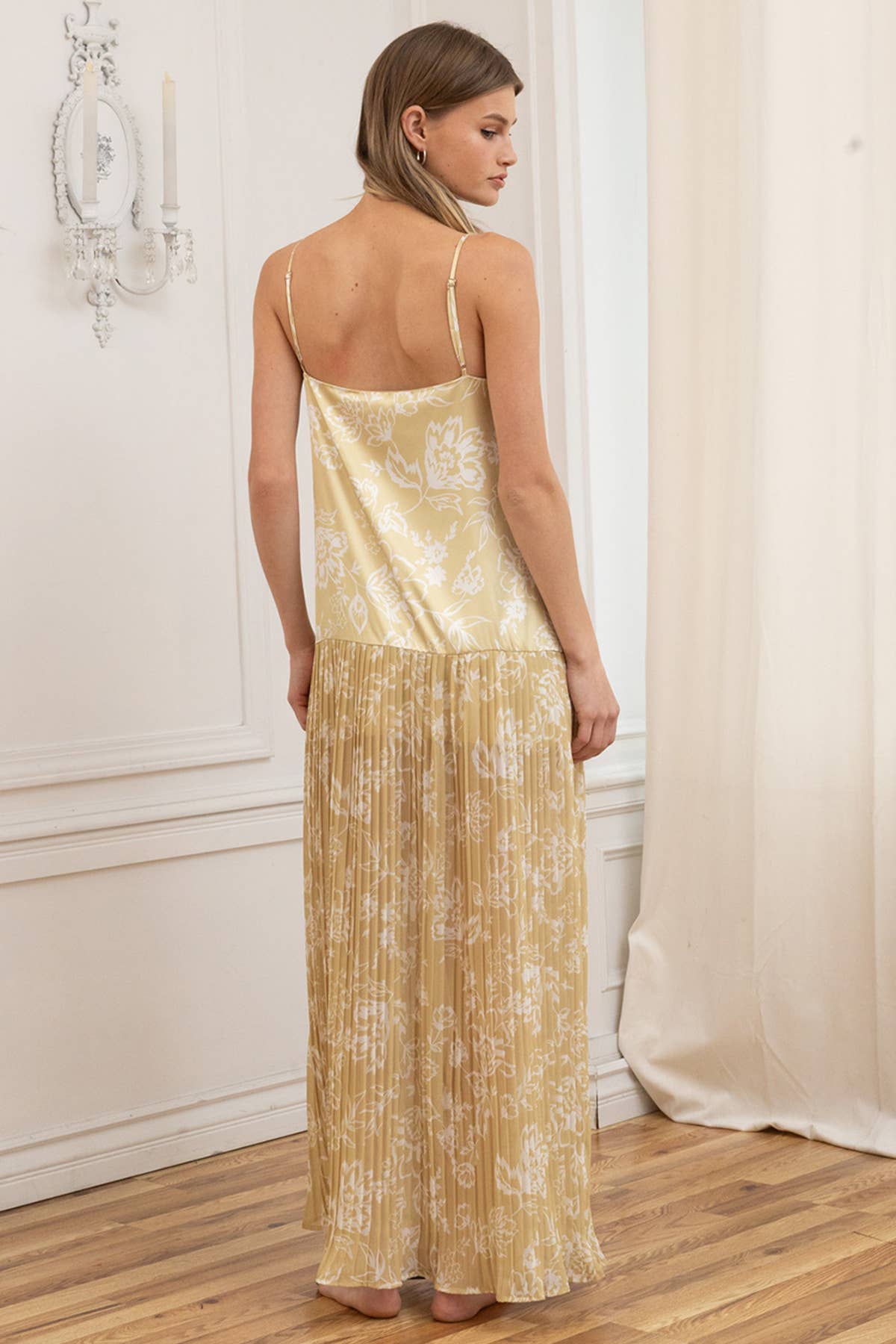 Satin Bodice Chiffon Pleated Midi Dress: BUTTER LEMON