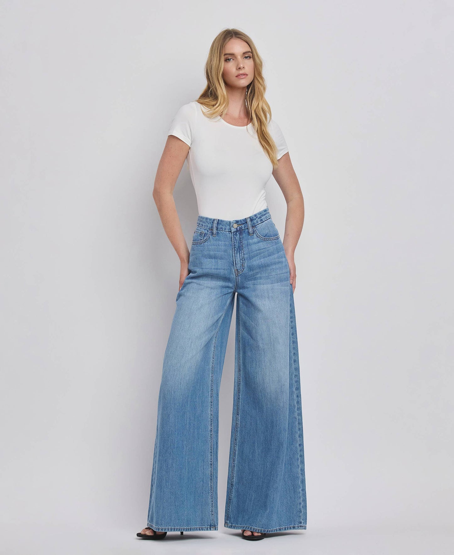 SUPER HIGH RISE WIDE LEG JEANS sizes: 27-32