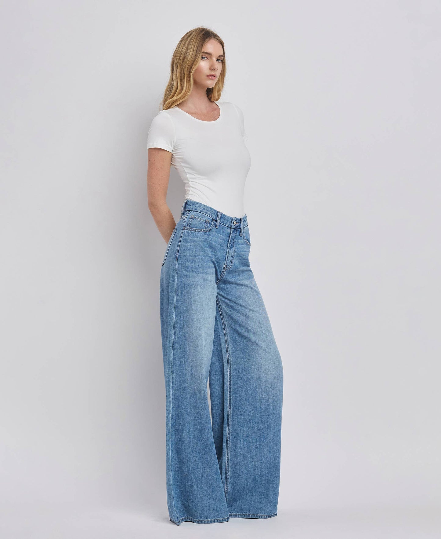SUPER HIGH RISE WIDE LEG JEANS sizes: 27-32