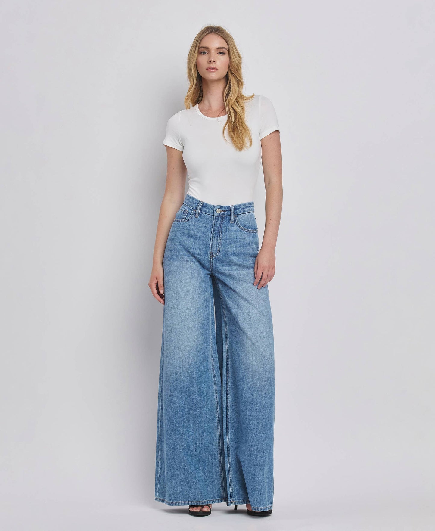 SUPER HIGH RISE WIDE LEG JEANS sizes: 27-32